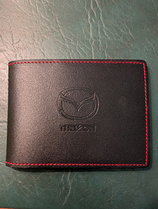 Mazda registreerimistunnistuse kate (1 foto / 3)