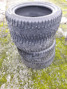 Резина 225/50 r17 шипы (1 фото из 3)