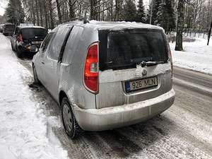 Skoda Praktik (7 foto / 10)