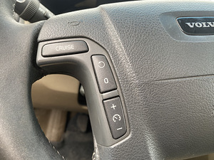 Volvo v70 2.5 tdi 103kw (9 foto / 10)