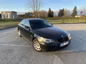 BMW 520i üv 07.2024 (1 foto / 10)