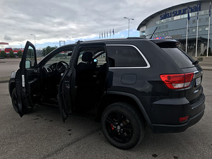Jeep Grand Cherokee SRT-style 3,6l (9 foto / 13)