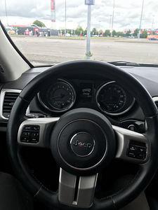 Jeep Grand Cherokee SRT-style 3,6l (12 foto / 13)