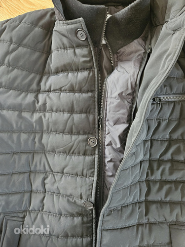 Красивая мужская куртка размера L. (фото #3)