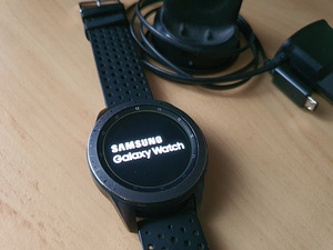 Nutikell Samsung Galaxy Watch 42mm (SM-R815F) (4 foto / 4)