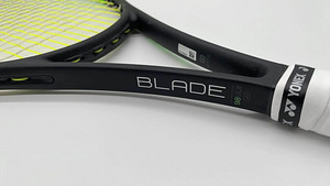 Wilson BLADE tennisereket (2 foto / 2)