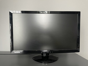 Lenovo arvutimonitor (1 foto / 5)