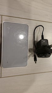 TP-LINK Switch 8-port TL-SF1008D (4 foto / 6)