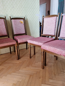 Laud ja viis tooli (3 foto / 3)