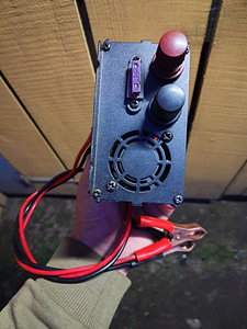 Инвертор 12v 300-600w 220v (4 фото из 4)