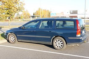 Volvo V70 (2 фото из 6)