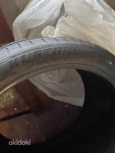 Kuston 285/35 R21