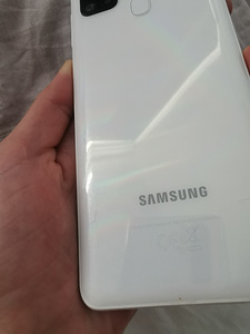 Samsung Galaxy A21s (5 фото из 5)