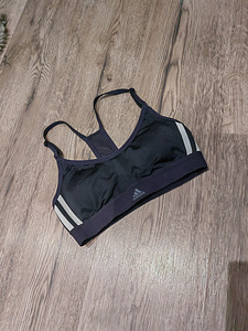 Spordi top XS (1 foto / 1)