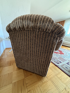 Мягкое кресло (4 фото из 10)