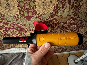 Minelab Vanquish 440 metallidetektor full kit (3 foto / 9)