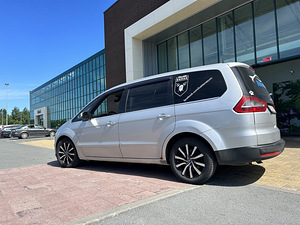 Ford Galaxy 2010.a., 2,0 diesel, automatic (2 foto / 8)