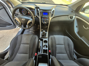 Rent auto / Rent a car / DIZEL / 2015a. (8 foto / 10)