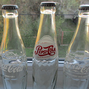 COCA-COLA PUDELITE KOMPLEKT (2 foto / 2)