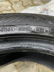 235/50 R19 (4 foto / 4)