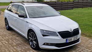 Skoda superb 2017 (1 foto / 13)