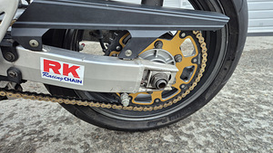 SUZUKI GS-X600R STREET (3 foto / 10)