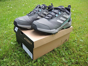 Adidas Terrex Eastrail matkajalats suurus 39, peaaegu uus (1 foto / 7)
