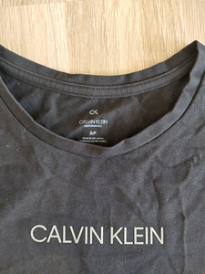 Calvin Klein topp S (3 foto / 3)