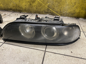 BMW E39 facelifti esituled (3 foto / 4)