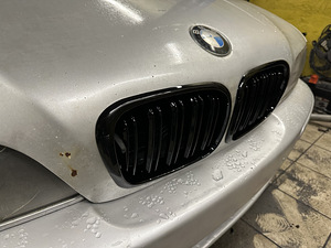 BMW E39 topeltriribidega mustad neerud (3 foto / 3)