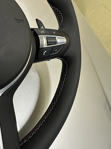 Руль серии BMW F (2 фото из 3)