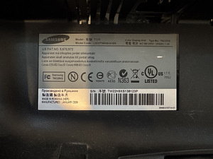 Samsung Monitor 22" (2 foto / 2)