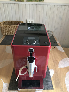 JURA ENA Micro 9 One Touch Täisautomaatne espressomasin (4 foto / 5)