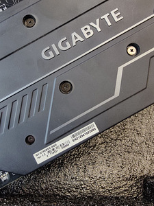 Gigabyte GTX 1660 super (3 foto / 4)