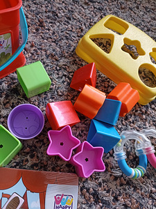 Mänguasjad beebile!! Hind kõik koos!puzzle uus! (7 foto / 7)