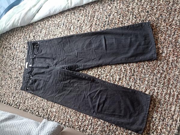 Модные женские джинсы 43 размера в магазине стоили 40 евро! (фото #6)