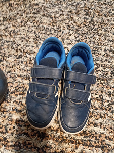 Adidas tossud 35 ja kummikud viking 36 Hind kõik koos (4 foto / 8)