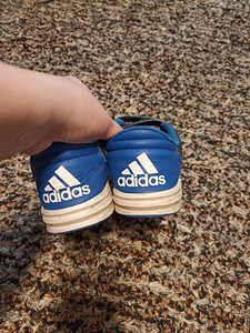 Adidas tossud 35 ja kummikud viking 36 Hind kõik koos (7 foto / 8)