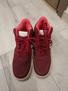 Nike tossud naistele suurus 39 (4 foto / 6)