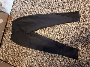 Adidas dressipüksid naistele suurus s (5 foto / 6)