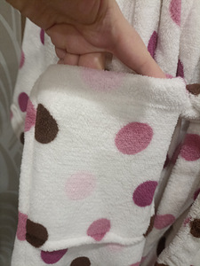 Korralik hommikumantel naistele suurus m (4 foto / 8)
