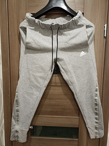 Adidas UUED dressipüksid naistele suurus S (4 foto / 9)