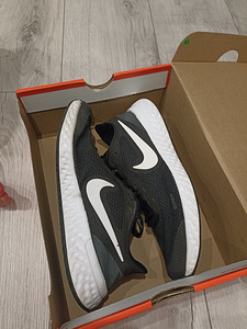 Nike tossud poisile suurus 36 (2 foto / 7)