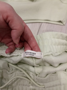 Reserved dressikomplekt naistele suurus L (2 foto / 8)