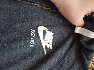 Nike dressipusa naistele suurus L (4 foto / 5)