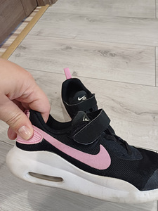 Nike air tossud tüdrukule suurus 33 (2 foto / 6)
