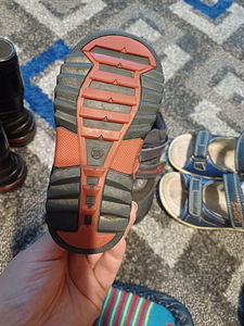 Nike jalatsid poisile suurus 23-24 hind kõik koos (10 foto / 10)
