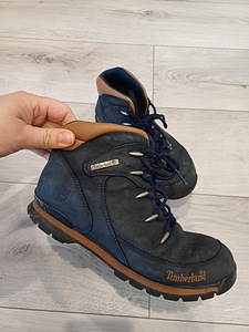 Poolsaapad Timberland poisile suurus 38 (1 foto / 8)