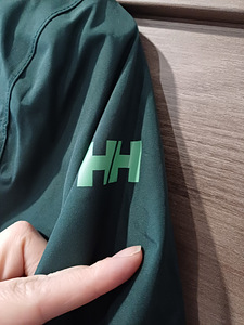 Helly hansen uus parka naistele suurus xl (3 foto / 10)