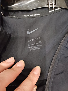 Nike nagu uus jope meestele suurus xl (4 foto / 5)